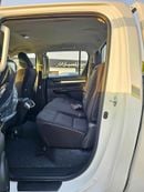 تويوتا هيلوكس SR5 WIDE BODY / 2.4L DIESEL V4 A/T / PUSH START/REAR CAMERA/REAR CHROME BUMPER (CODE # HLD5I)