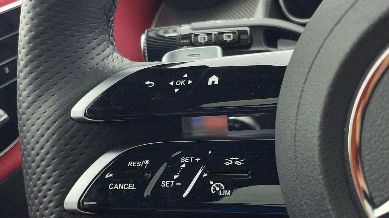 Mercedes-Benz GLC 200 2025 PREMIUM AMG NIGHT EDITION 4 MATIC | AED 3738/Month | 20% DP | 30 Day Return | Warranty