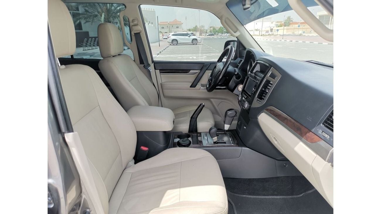 Mitsubishi Pajero GLS Highline