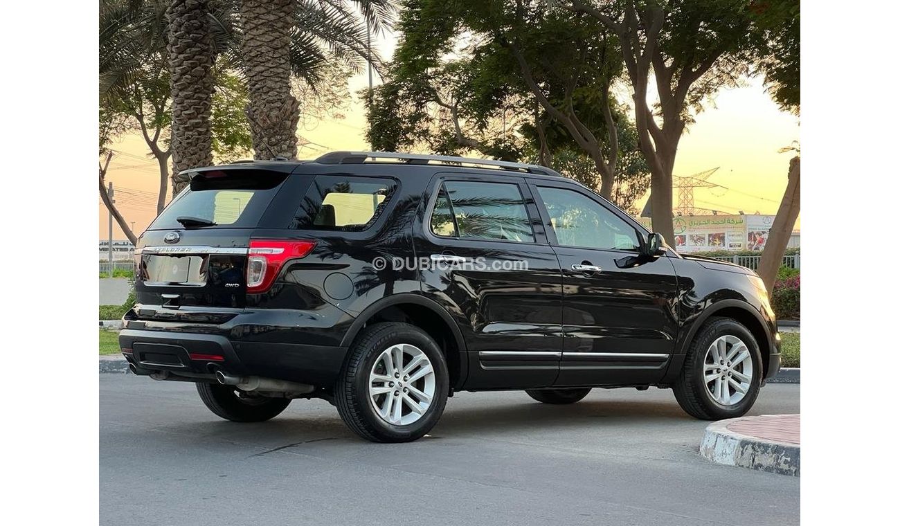 Ford Explorer FORD EXPLORER 2013 GCC XLT FULL OPTIONS IN PERFECT CONDITIONS
