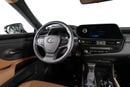 Lexus ES300h GCC- warranty valid till December 2028