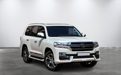 Toyota Land Cruiser VXR 5.7L 4WD VXR 5.7L-8CYL 4WD Grand Touring - Completely Agency Maintained - Low Mileage Al Futtaim