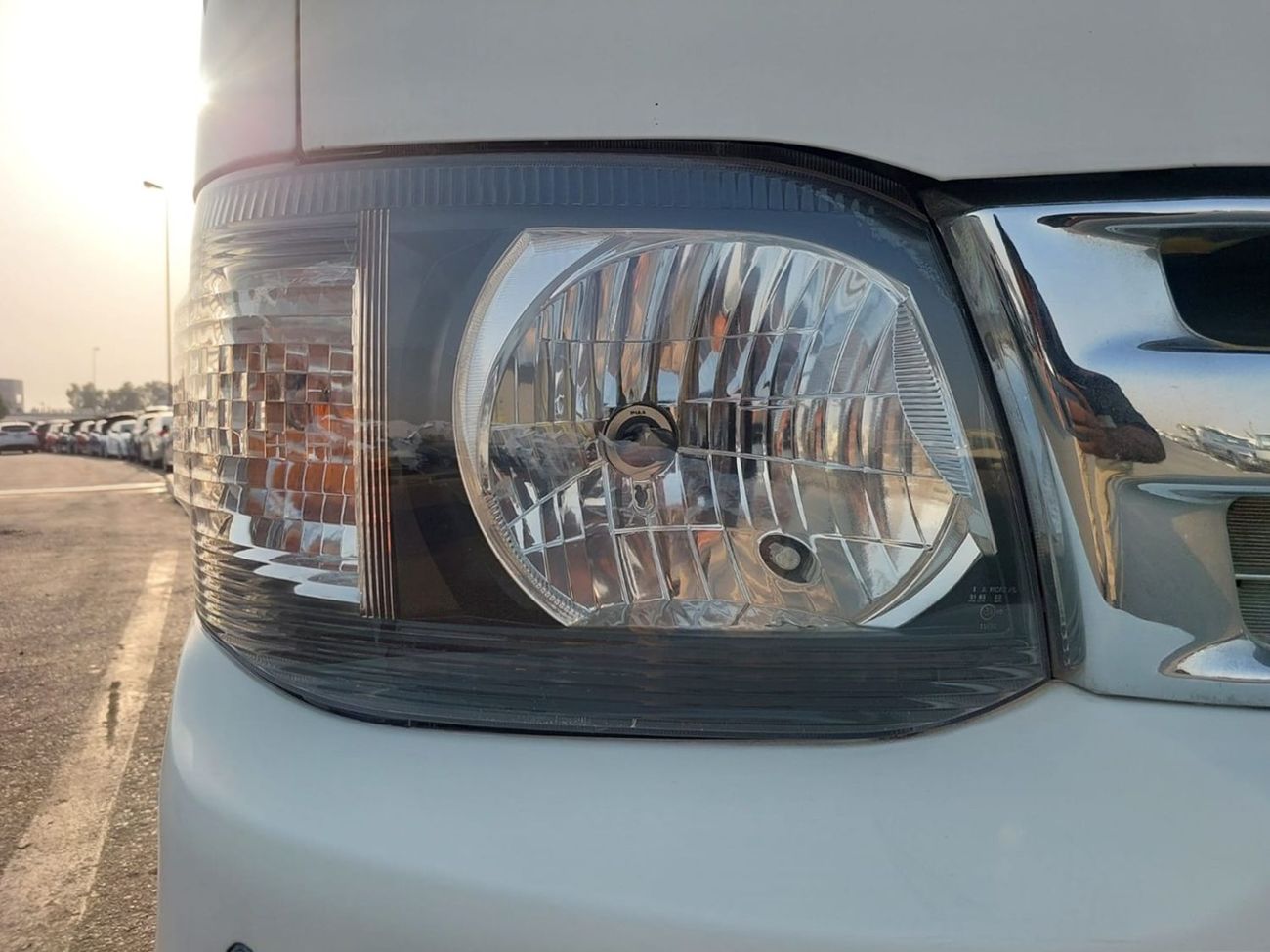 تويوتا هاياس TOYOTA HIACE VAN RHD 2009 MODEL 2.7 L PETROL AUTOMATIC(PM02291)