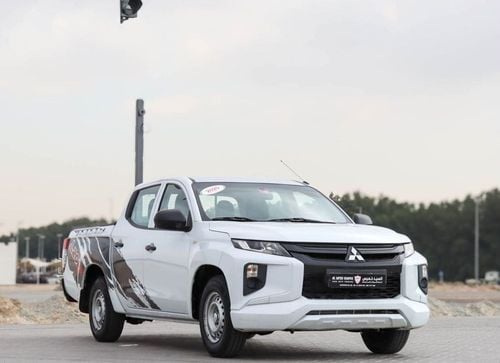 Mitsubishi L200 GL 2.4L (128 HP) Double Cab Utility Mitsubishi L200 2.4 L RWD 2020 GCC accident-free in excellent co