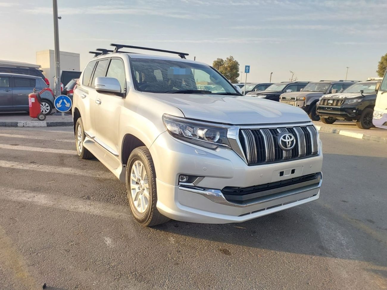 تويوتا لاند كروزر TOYOTA LAND CRUISER PRADO SUV RHD 2016 MODEL 2.8 L DIESEL AUTOMATIC(PM43662)