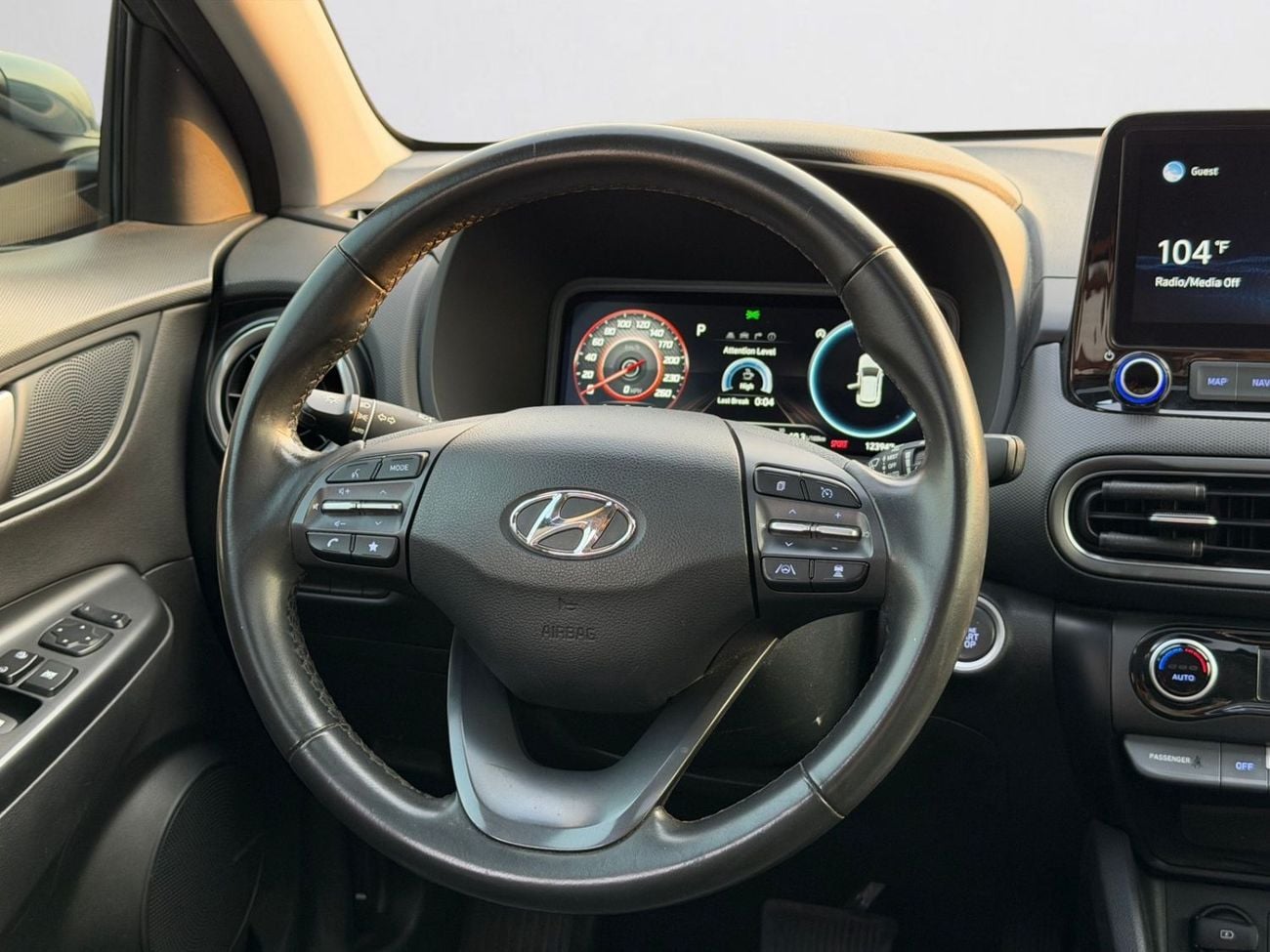 Hyundai Kona GLS PREMIUM AED 720 P.M | 0% DOWN PAYMENT | HYUNDAI KONA LIMITED 1.6T | 2022