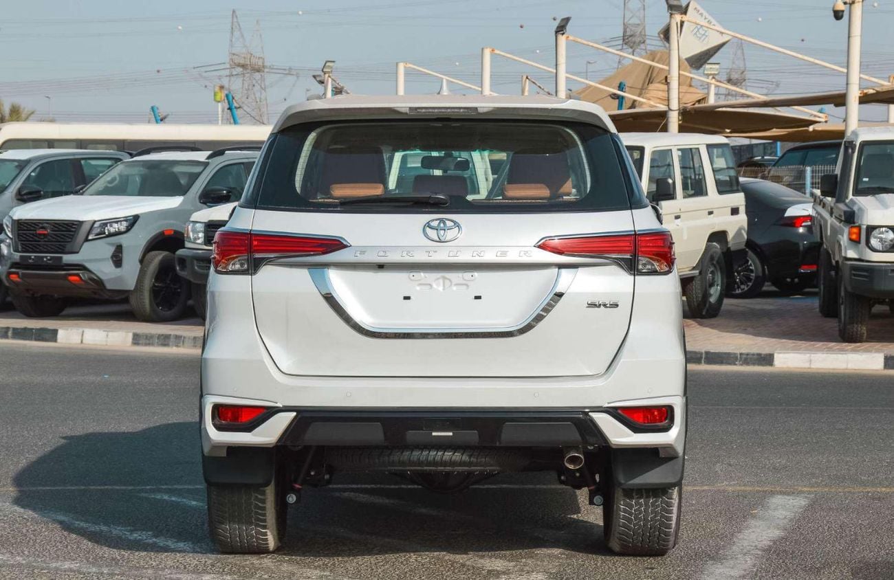 Toyota Fortuner EXR TOYOTA FORTUNER 2.7L 4WD PETROL SUV 2026 - WHITE
