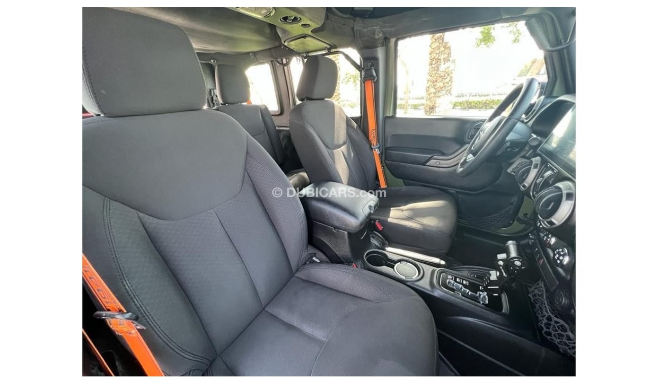 جيب رانجلر JEEP WRANGLER RUBICON GCC 2015 ON PERFECT CONDITON