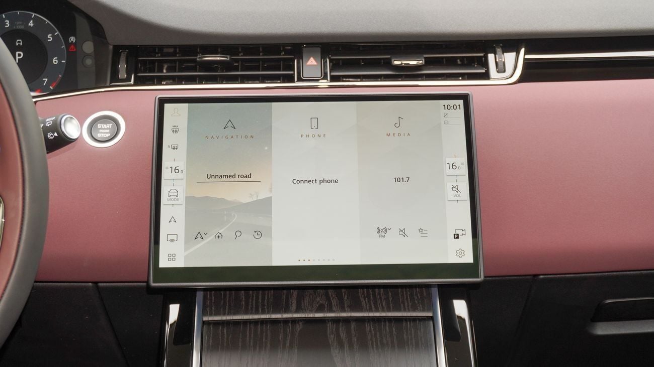 Land Rover Range Rover Evoque SE P250 DYNAMIC 2025!! FIVE YEARS WARRANTY!! THREE YEARS SERVICE CONTRACT