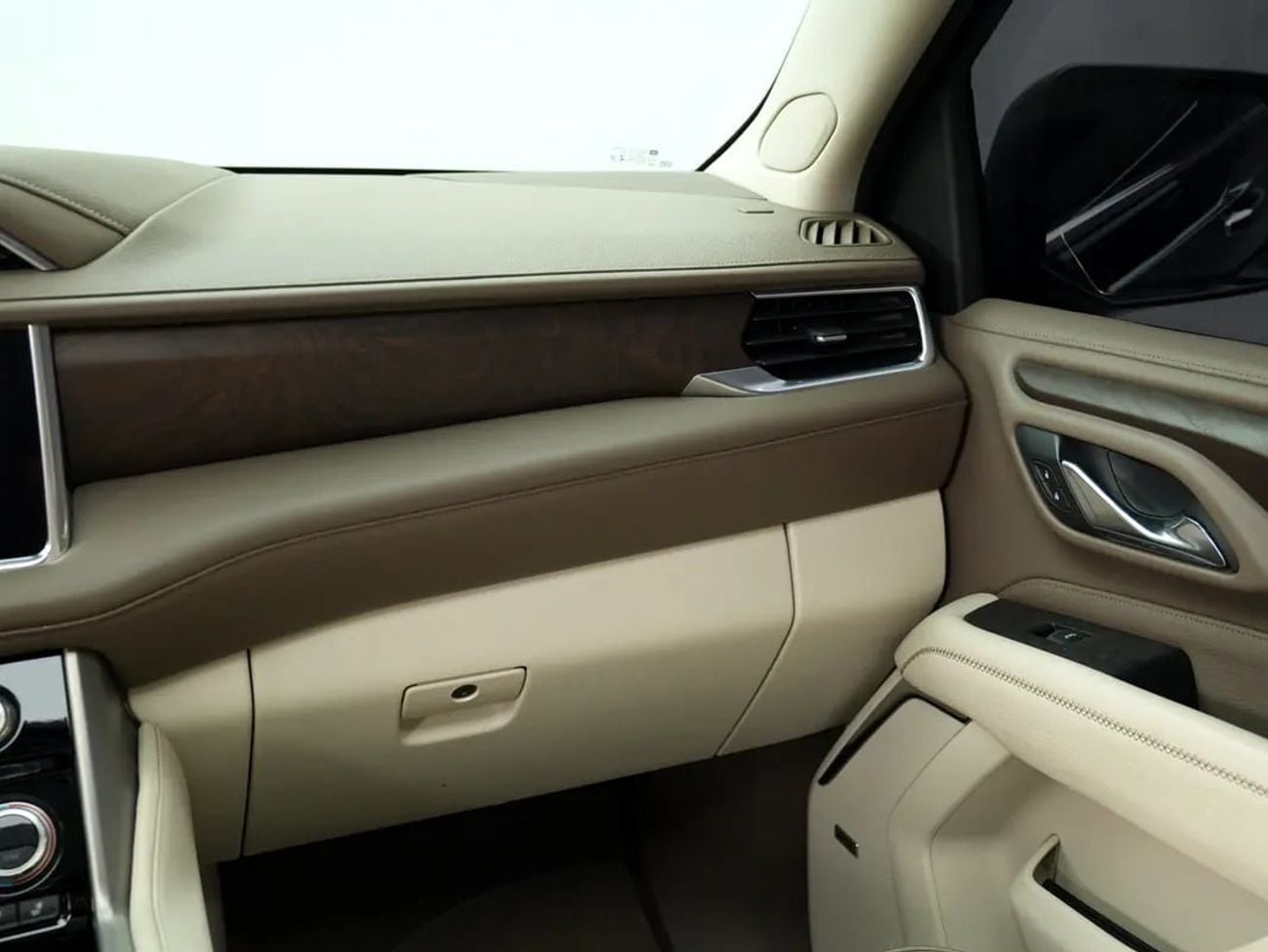 جي أم سي يوكون XL Denali | GCC Specs | | 4WD | Full Size SUV