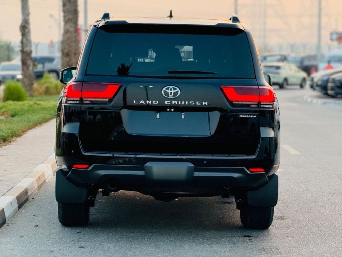 تويوتا لاند كروزر Brand new sahara 2024