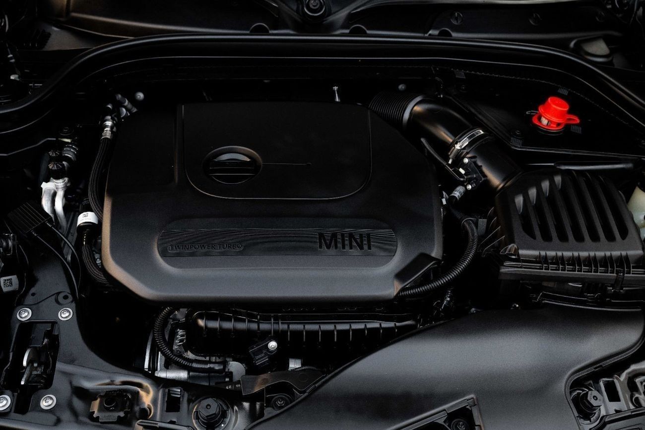 Mini Cooper | 1,958 P.M  | 0% Downpayment | AGMC Warranty & Service | Low KM!