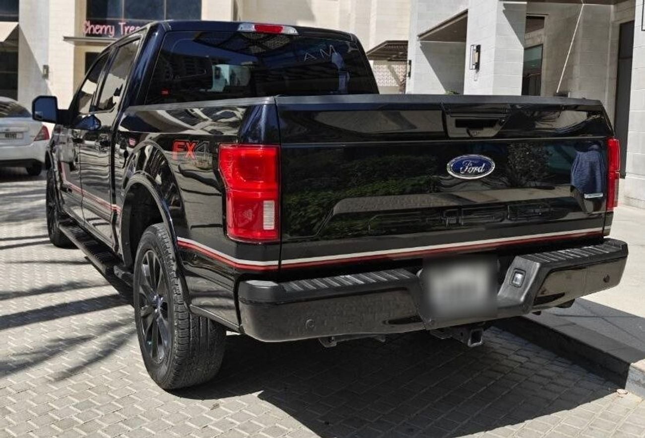 Ford F-150 LARIAT