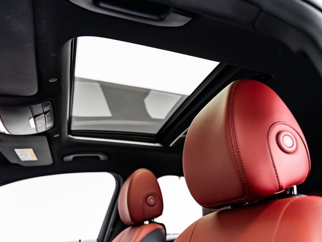 Mercedes-Benz GLC 200 2023 Mercedes GLC 200 Coupe, 2028 Mercedes Warranty + Service Contract, Low KMs, GCC