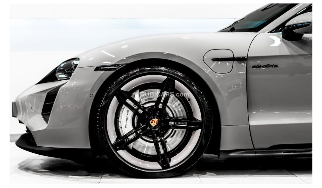 Porsche Taycan 2023 Porsche Taycan GTS, Porsche Warranty, Interior Matte Carbon, Low KMs, GCC