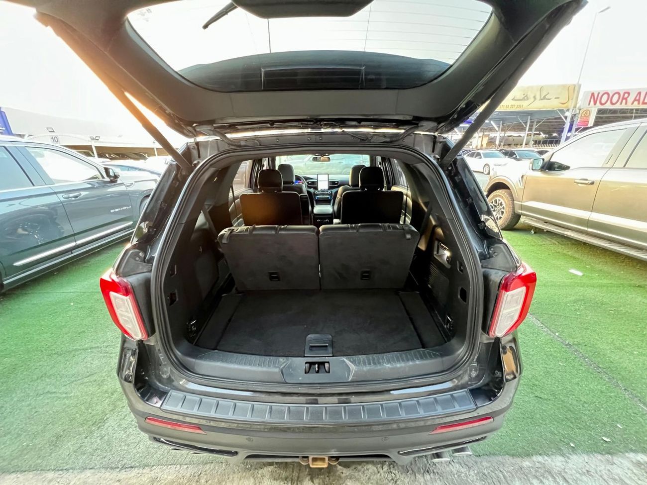 Ford Explorer ST 400A 3.0L warranty one year bank financie available