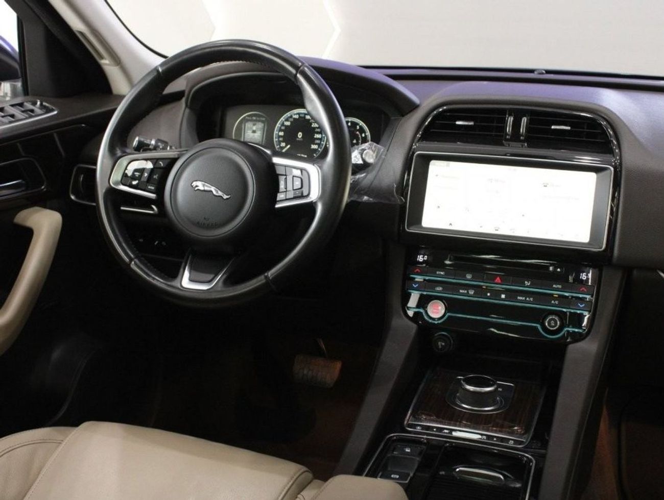 Jaguar F Pace Prestige