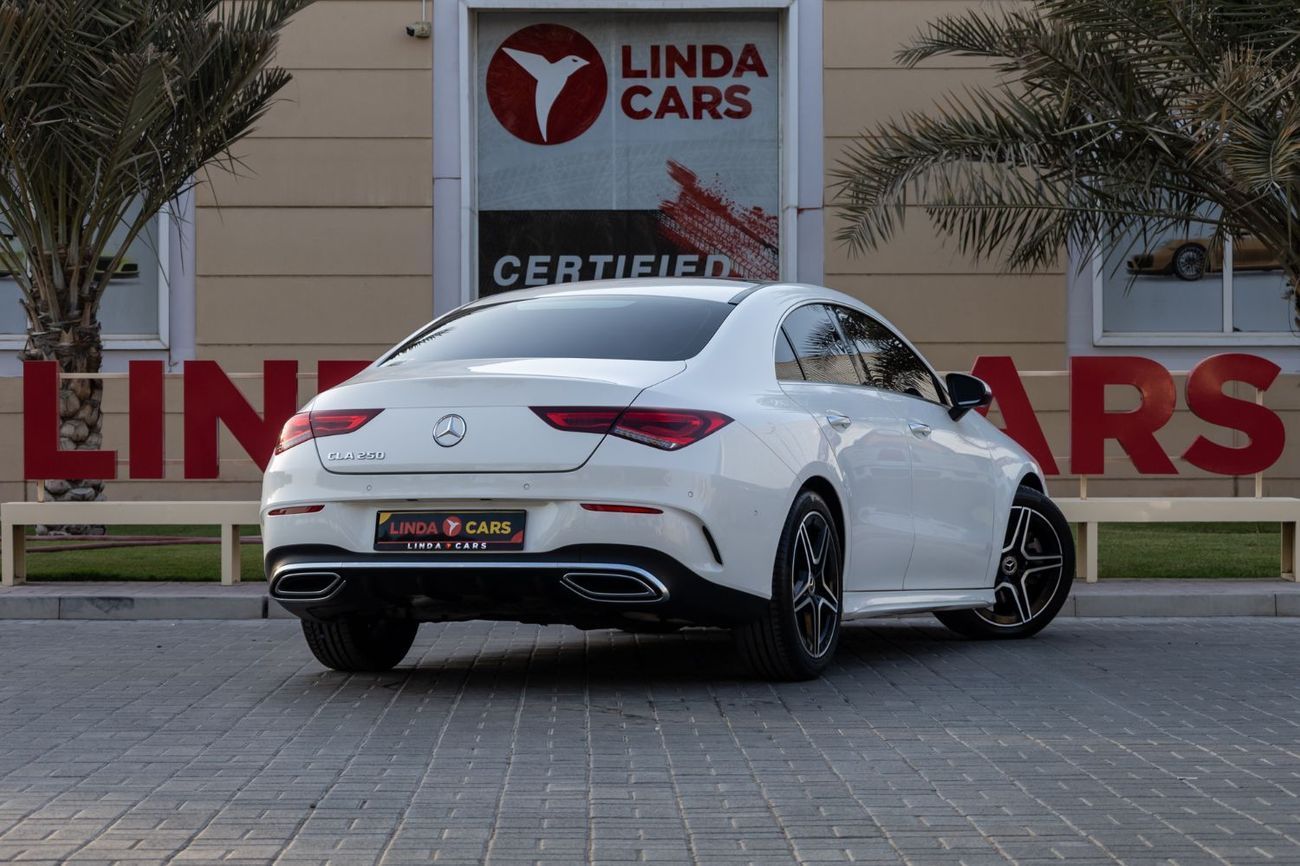 Mercedes-Benz CLA 250 Premium + 2.0L