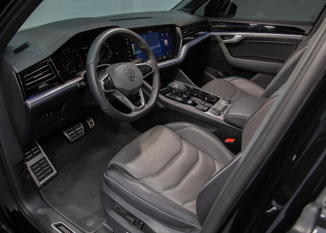 فولكس واجن طوارق R-Line 3.0L AWD