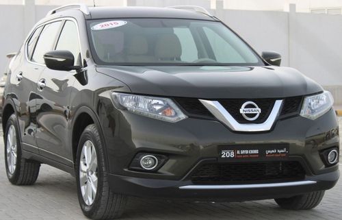 نيسان إكس تريل SL SL نيسان إكس تريل 2015 خليجي رقم 2 بحالة ممتازة بدون حوادث بدون صبغ