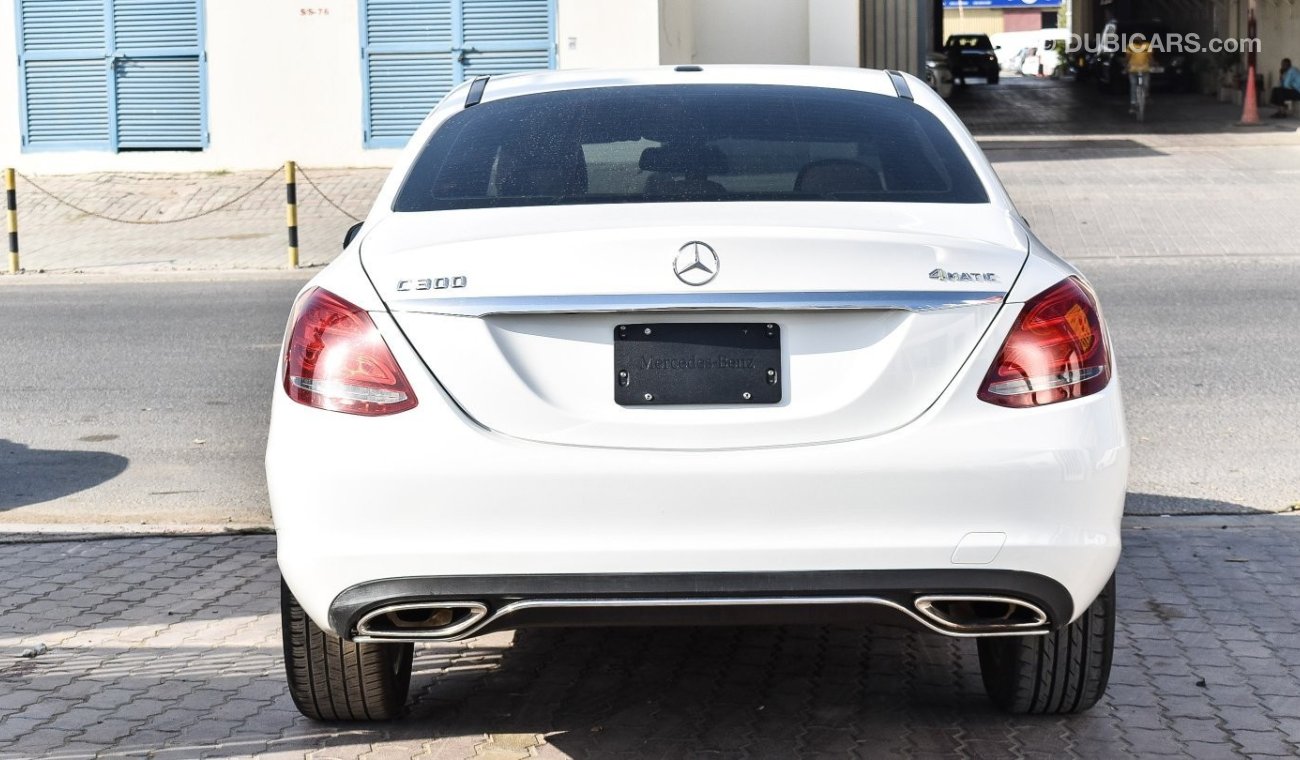 مرسيدس بنز C 300 4Matic