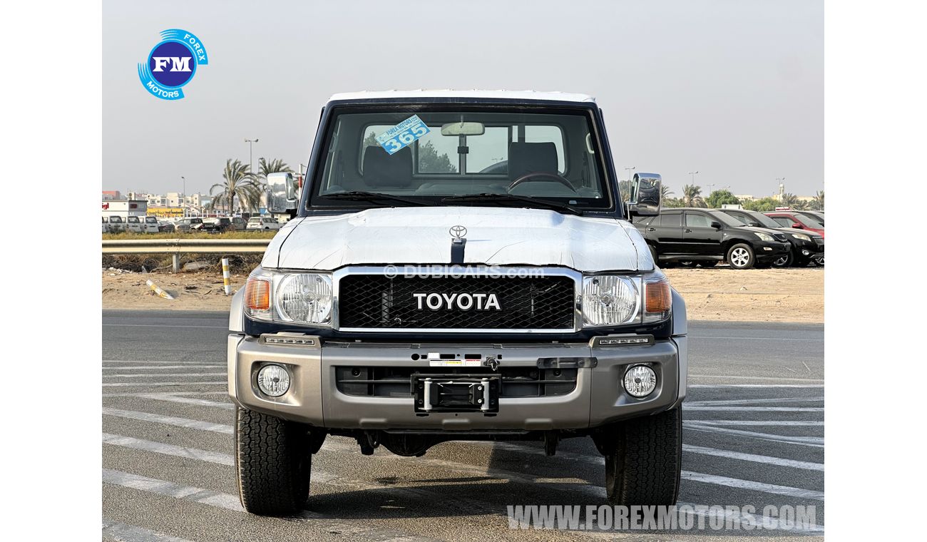 Toyota Land Cruiser Pick Up LX V6 4.0L Petrol Manual Transmission