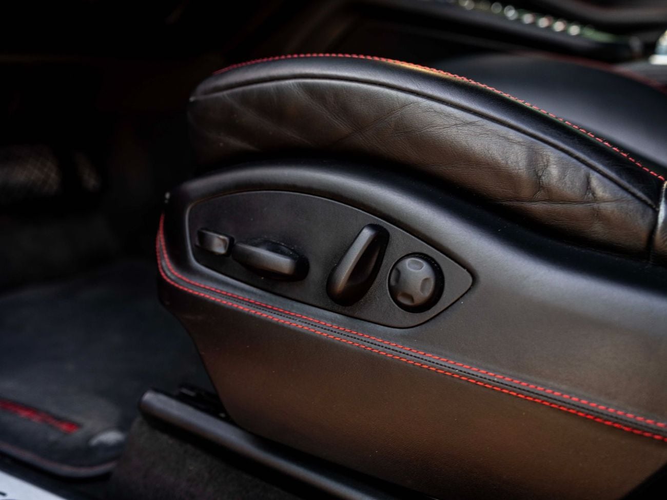 بورش ماكان GTS 3.0L (360 HP)