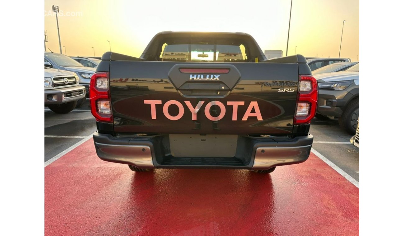 تويوتا هيلوكس TOYOTA HILUX 4.0 AT ADVENTURE  BLACK 2023