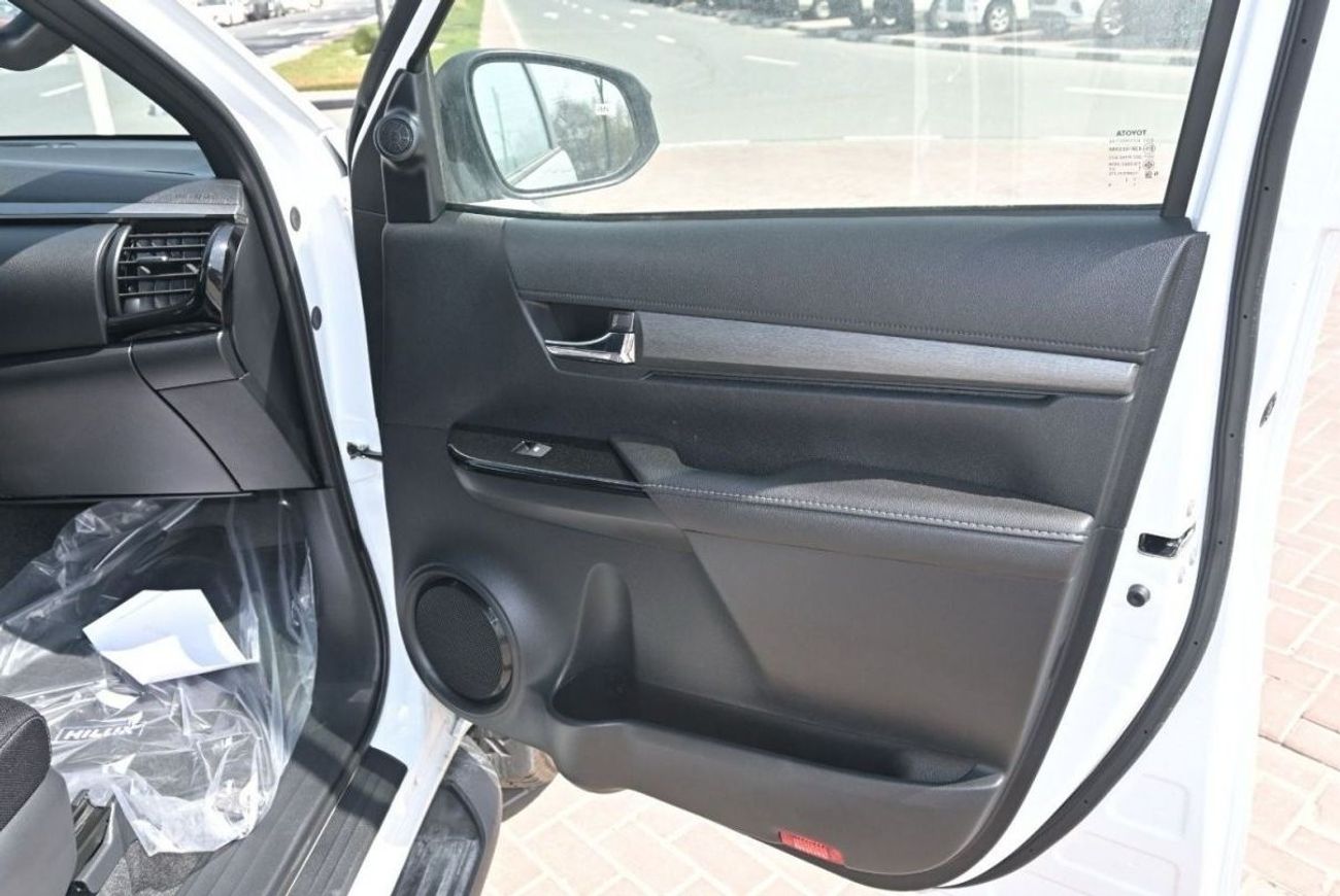 تويوتا هيلوكس TOYOTA HILUX ADVENTURE 4.0L GCC PETROL FULL OPTION