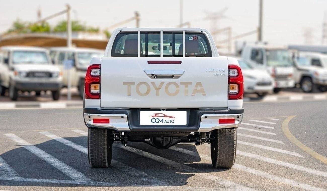 Toyota Hilux 2025 Toyota Hilux TRD SR5 4.0L petrol AT - GCC (Export price)