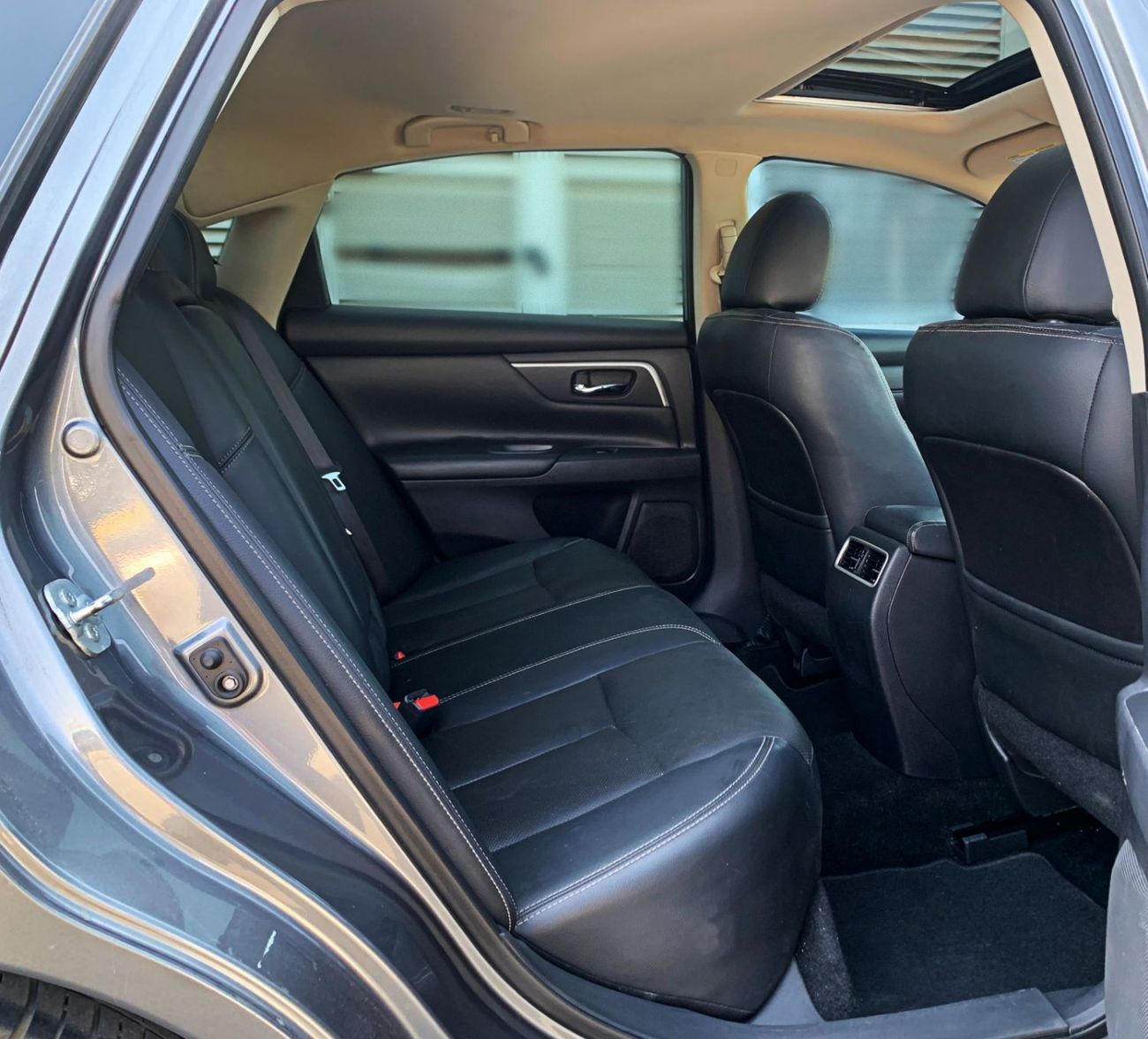 Nissan Altima SL 3.5L-6CYL AMERICAN SPECS SUNROOF - WARRANTY ON REQUEST