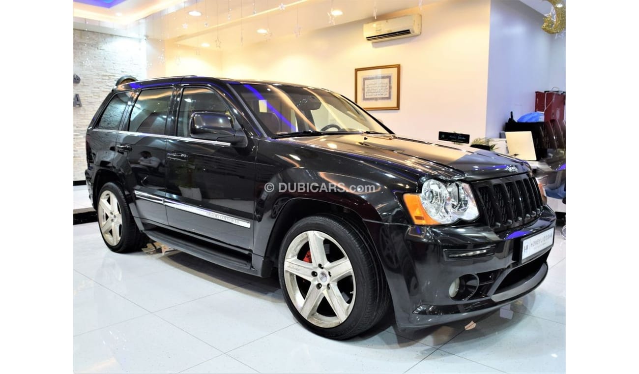 Jeep Grand Cherokee ORIGINAL PAINT ( صبغة وكالة ) Jeep Grand Cherokee SRT8 2010 Model!! in Black Color! GCC Specs