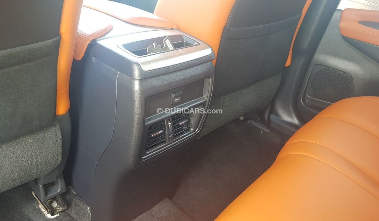 Nissan Murano very nice an  clean  car