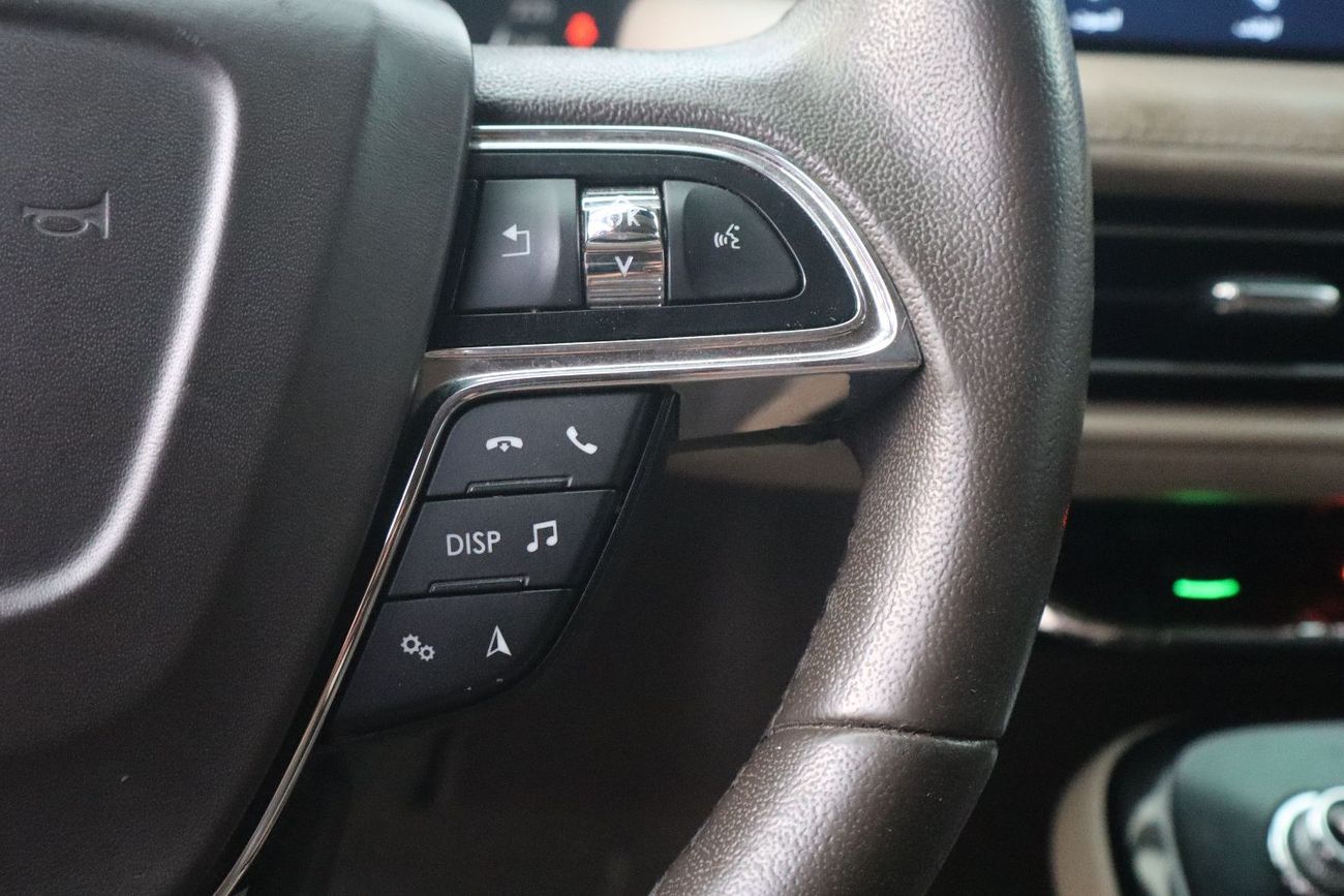 لينكولن ناوتيلوس Std 2.0L