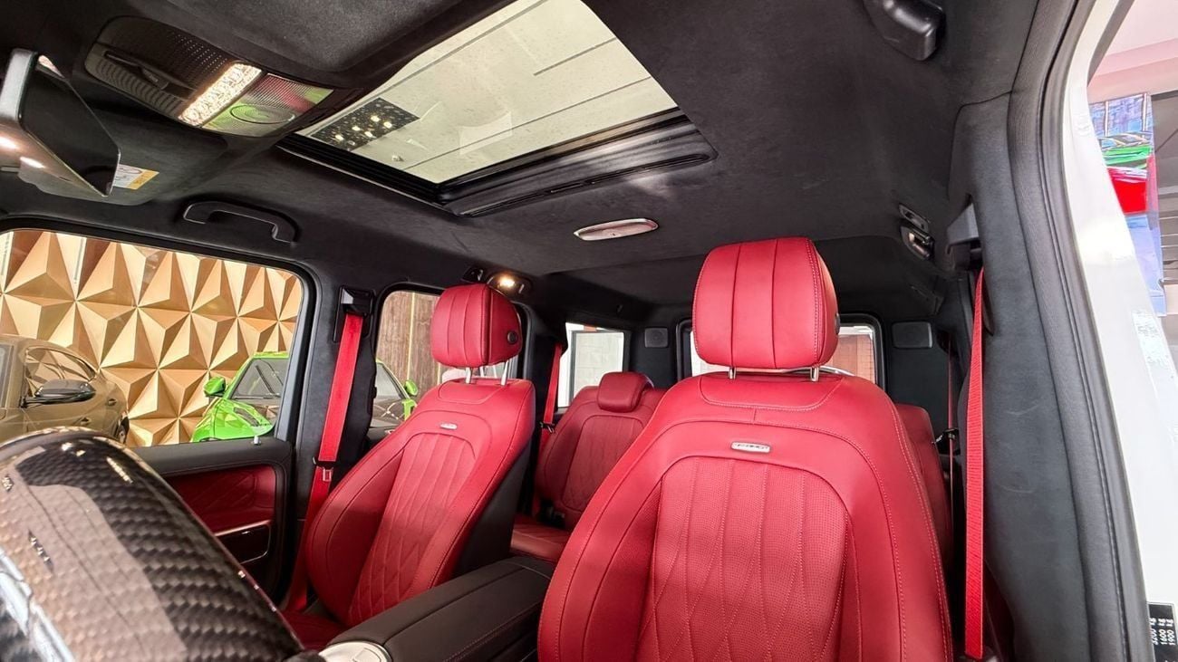 Mercedes-Benz G 63 AMG MERCEDES BENZ G63 AMG 2025 - DOUBLE NIGHT PACKAGE