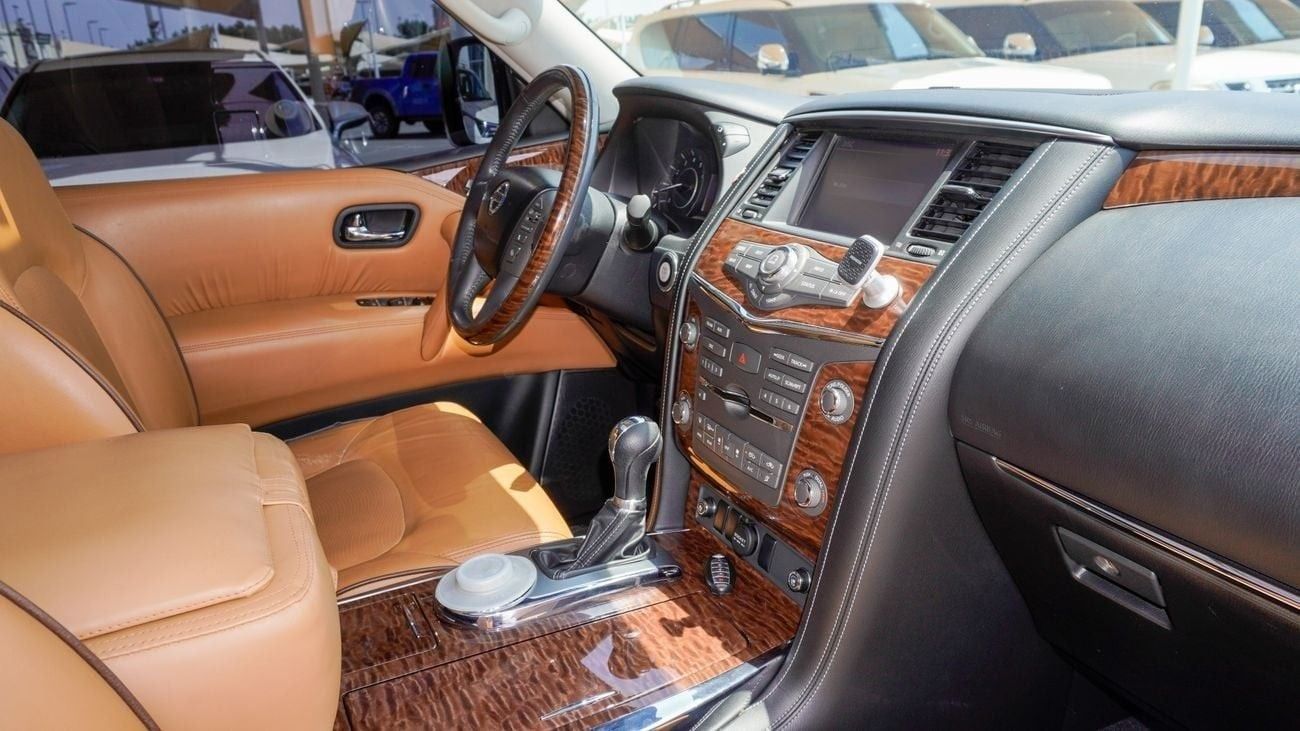 Nissan Patrol Platinum LE V8