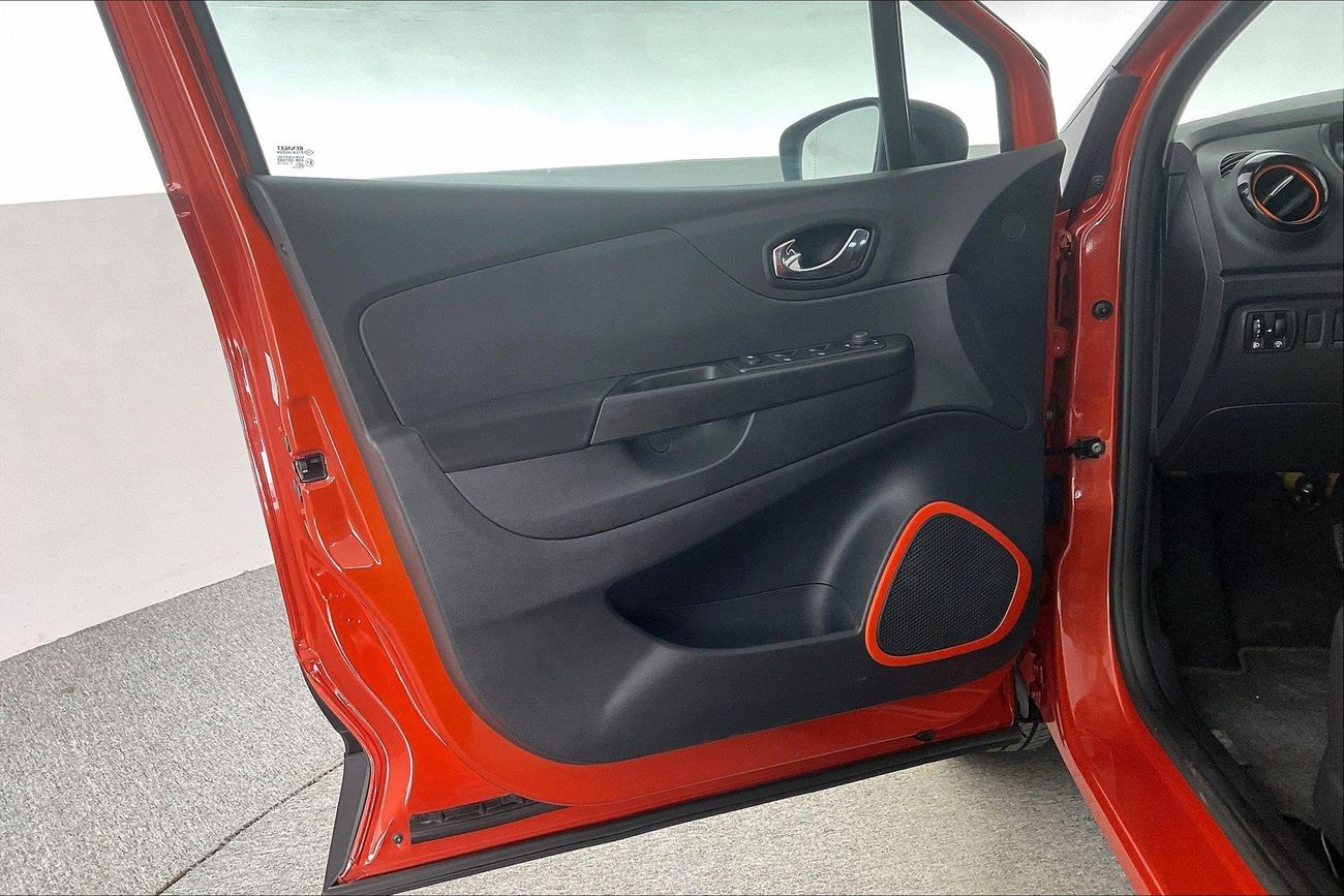 Renault Captur LE | Guaranteed Warranty | 0 Down Payment