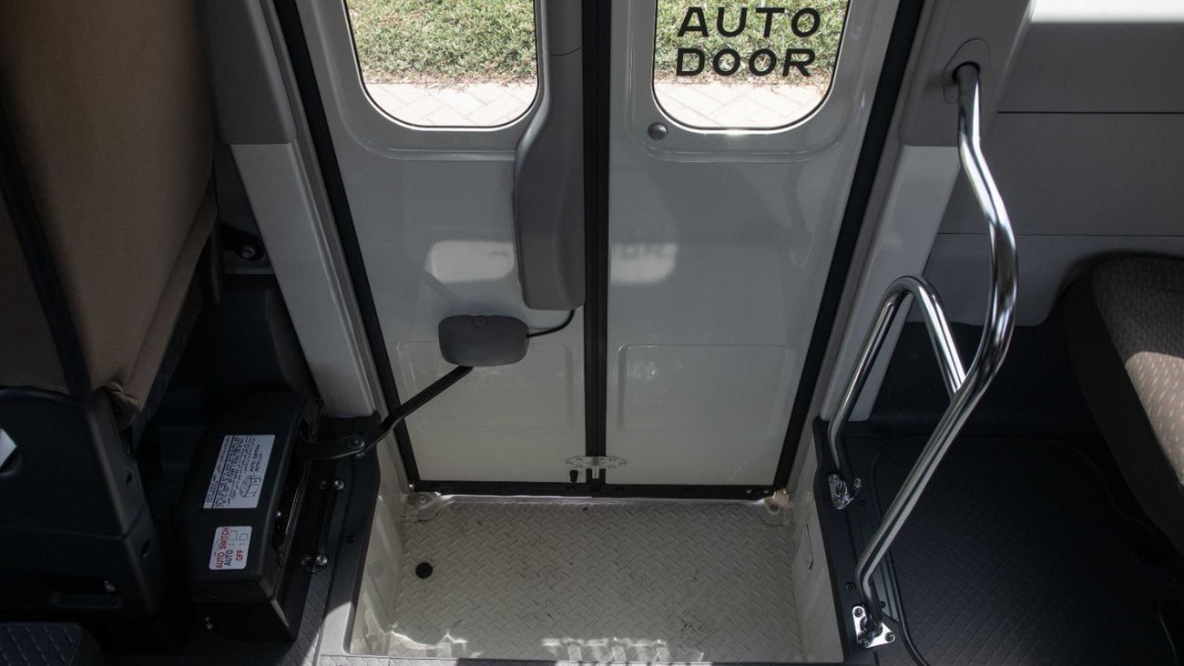 تويوتا كوستر  D 4.0L MT STD RD | BUS | 2025 | For Local Registration +10%