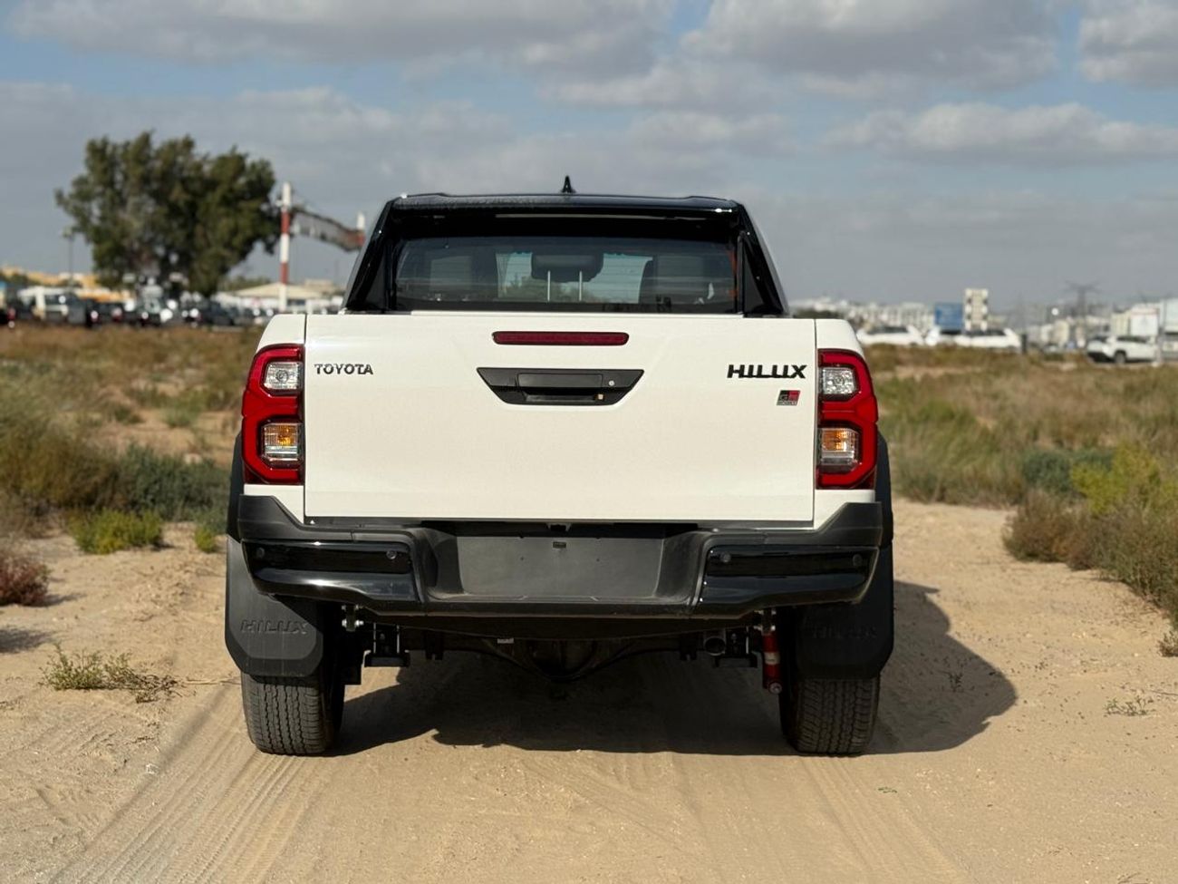 Toyota Hilux GR Sport 2.8L 09/SEPTEMBER PRODUCTION