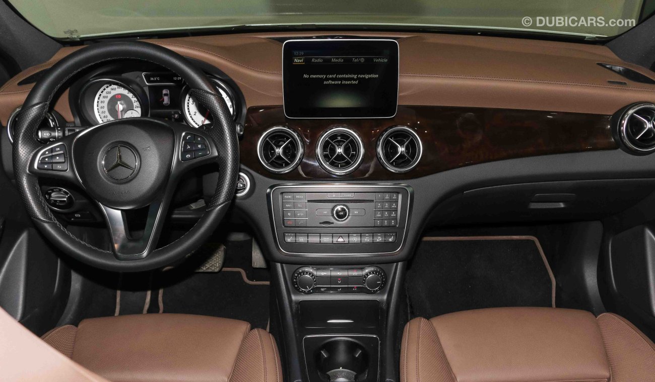 Mercedes-Benz GLA 250 4 Matic