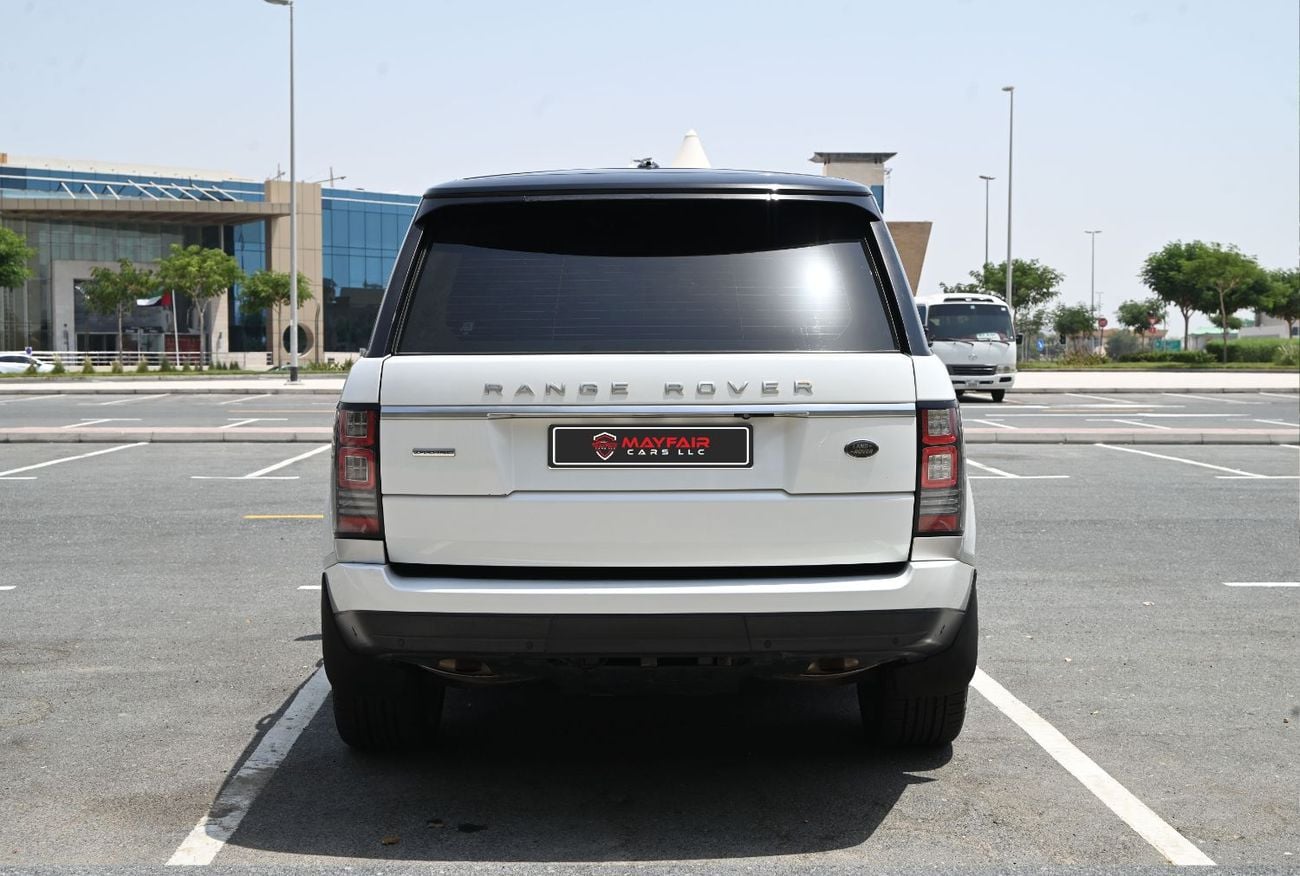 Land Rover Range Rover AUTOBIOGRAPHY -  AGENCY MAINTAINED - ACCIDENT FREE - RANGE ROVER SUPERCHARGED 2015 - GCC - WELL MAIN