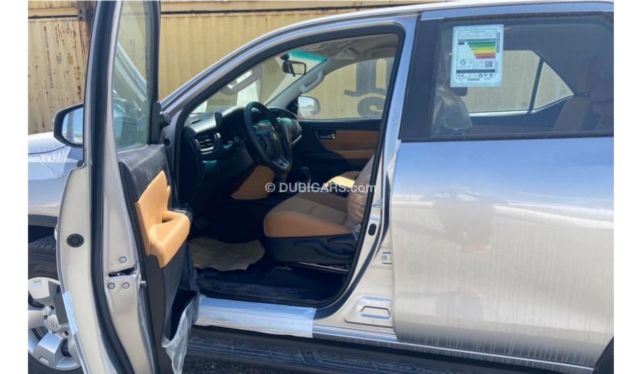 Toyota Fortuner TOYOTA FORTUNER 2.4L DSL 4/4 .. 2023