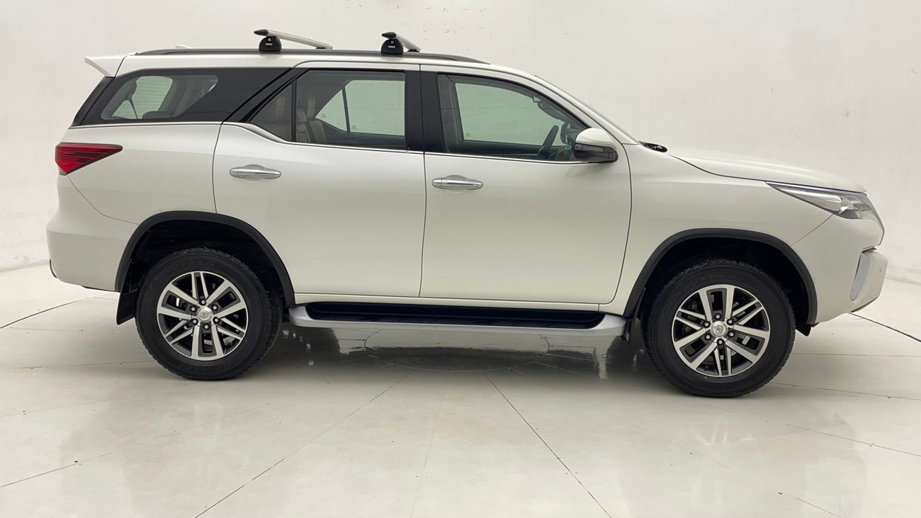 Toyota Fortuner VXR 4 | Zero Down Payment | Home Test Drive