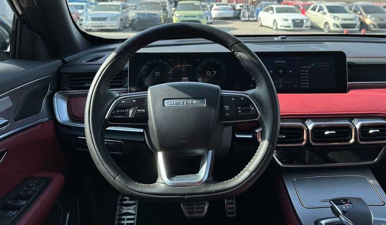 Jetour X70 Plus Luxury 2024 GCC 1.6L Turbo 4 Cylinders