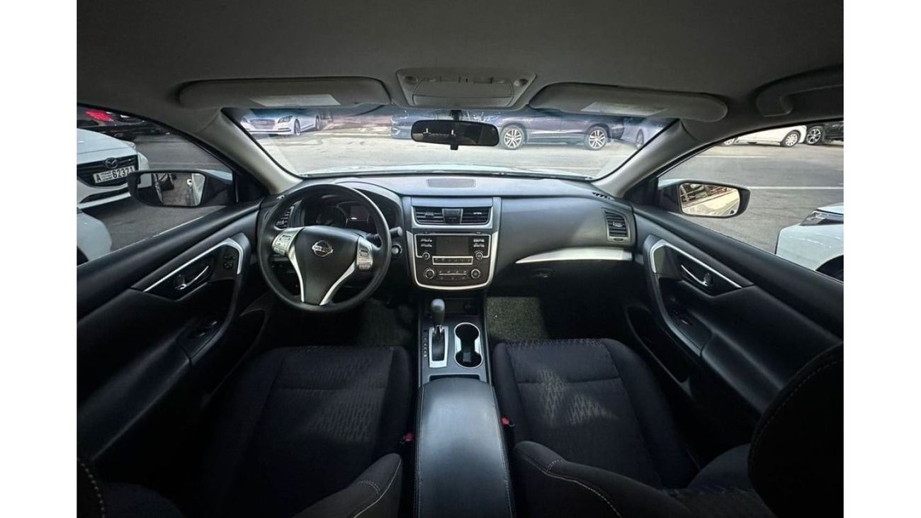 نيسان ألتيما