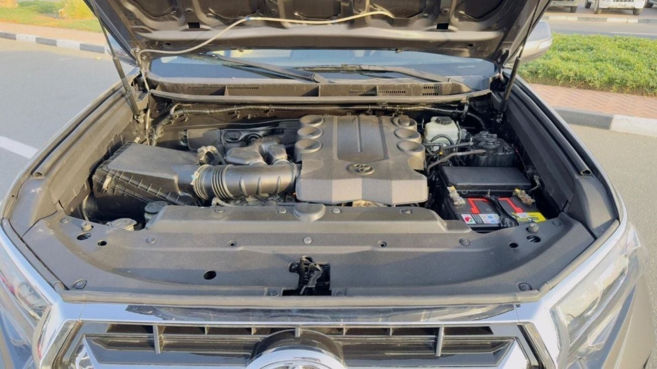 Toyota Prado 2010 | LHD | MODIFIED WITH LIMGENE BODY KIT | TESLA SCREEN | BEIGE LEATHER SEAT | PUSH START ENGINE