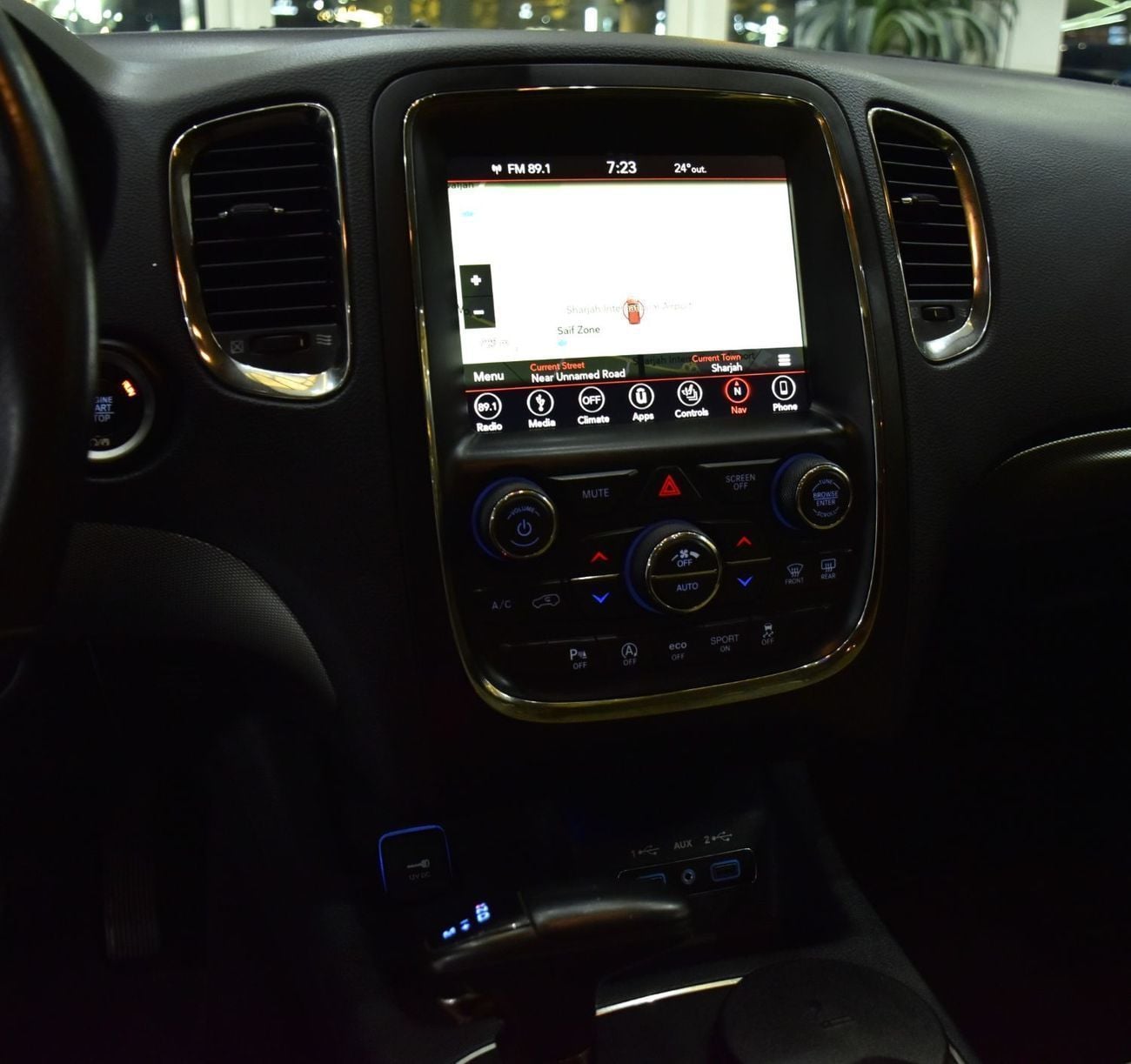 Dodge Durango GT EXCELLENT DEAL for our Dodge Durango ( 2018 Model ) in White Color GCC Specs