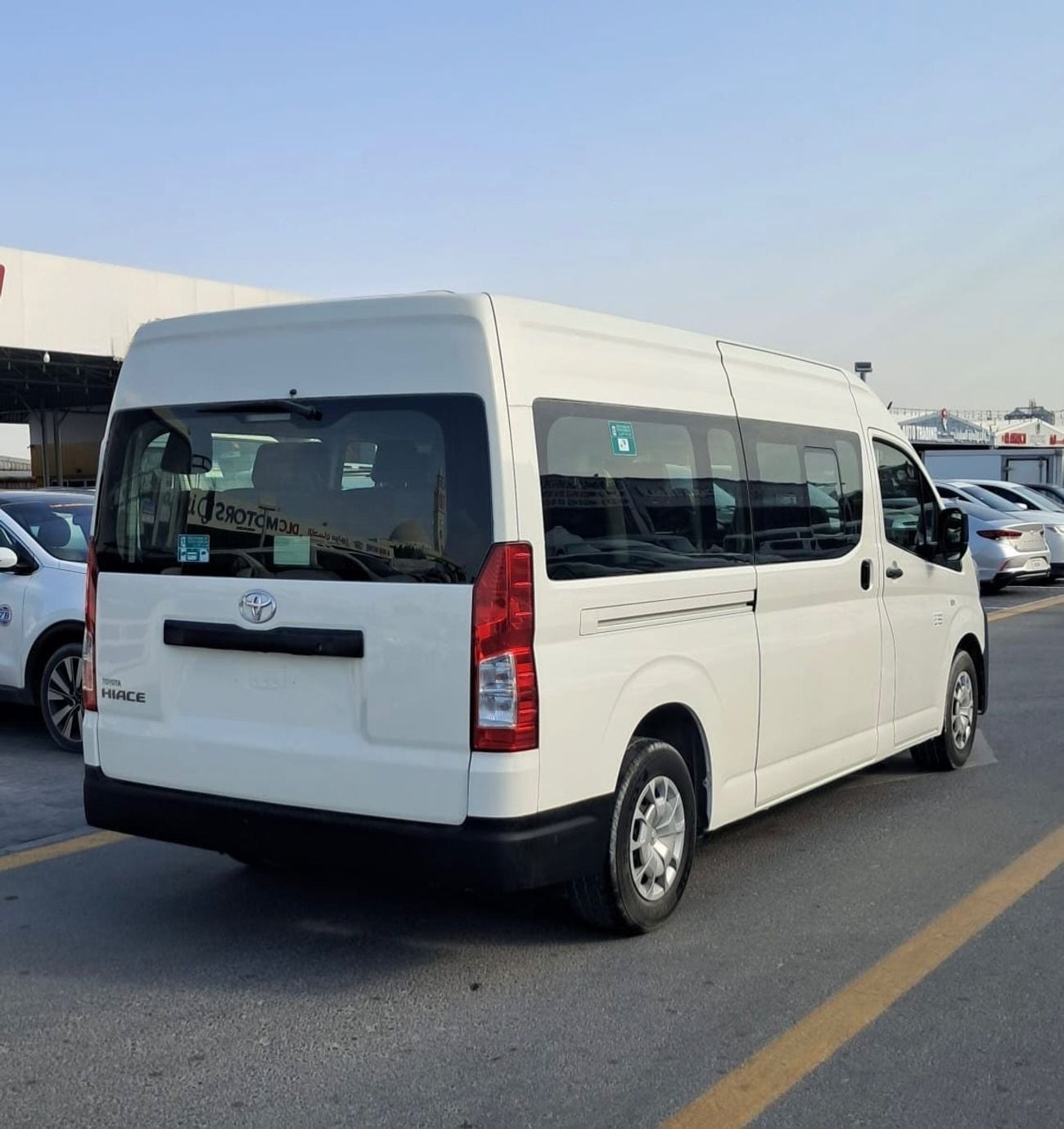Toyota Hiace GLS - High Roof 3.5L