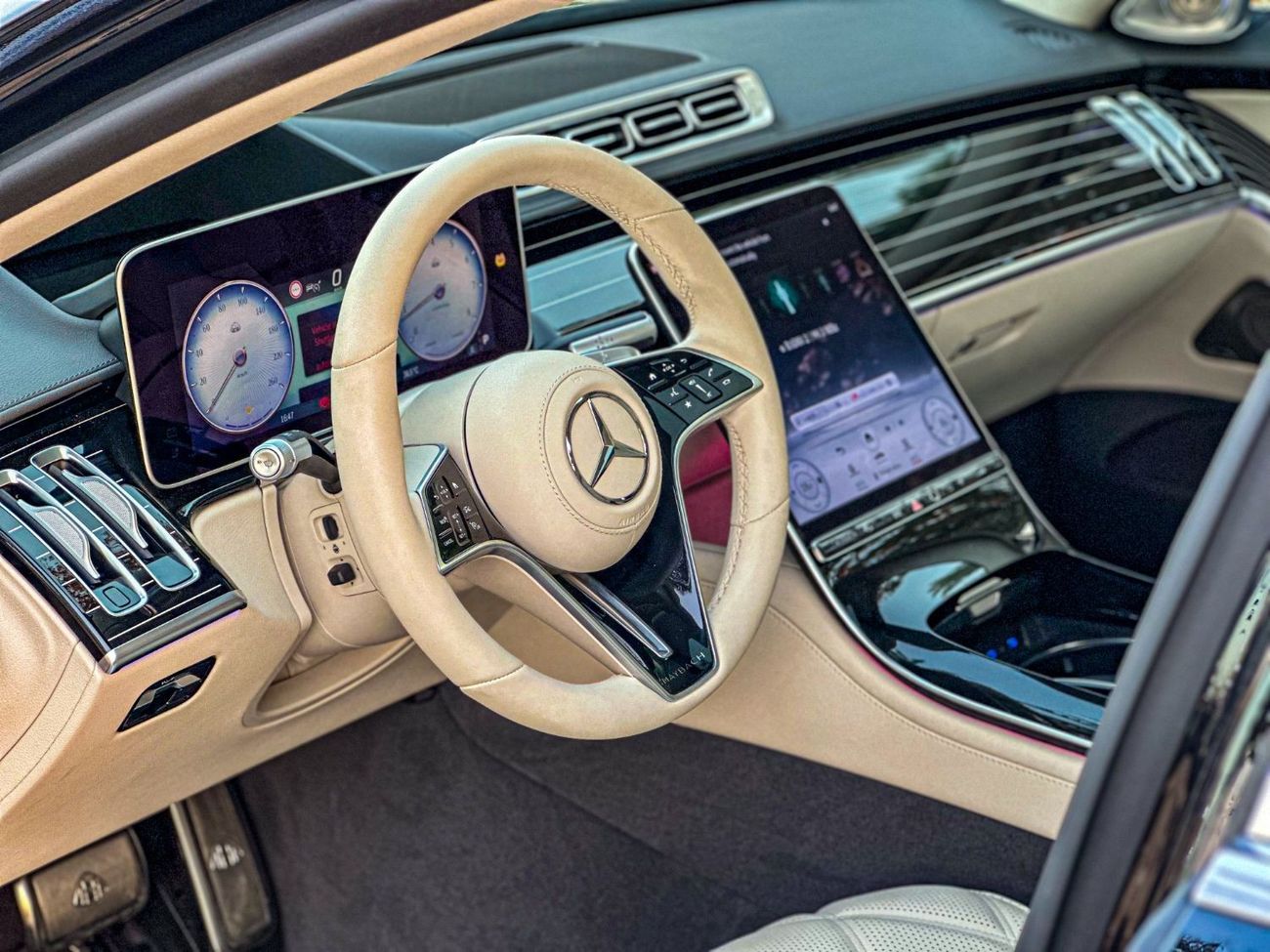 مرسيدس مايباخ S580 مايباخ NEW MERCEDES-MAYBACH S580 WITH WARRANTY 2 YEARS