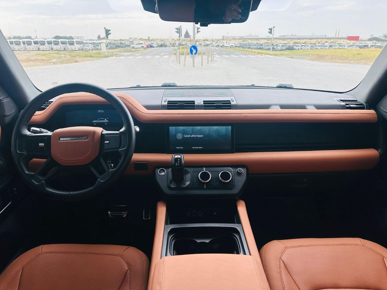 Land Rover Defender P400 110 HSE 3.0L (5 Seater)